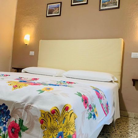 Casa Melany Apartment Таормина Екстериор снимка